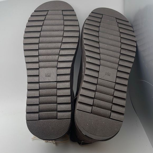 CUSHIONAIRE Women's COZY pull on boot +Memory Foam SIZE 8.5 CHOCOLATE - Picture 5 of 7